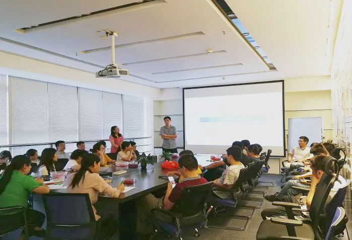 捷晶能源 公司开展“畅所欲言讨论会”